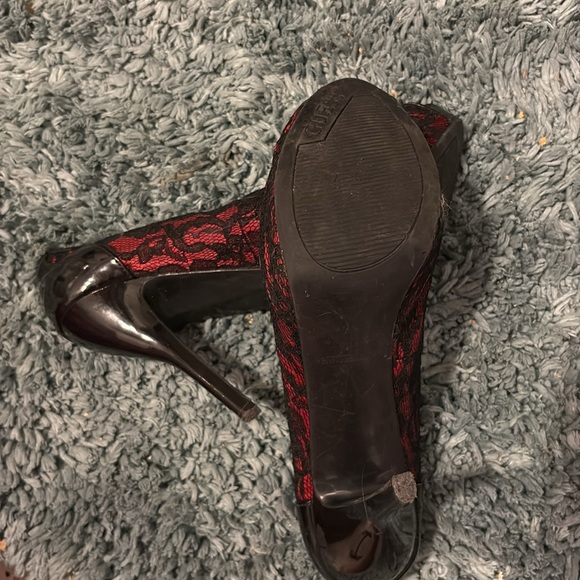 Guess lace heels lightly worn - Picture 4 of 5